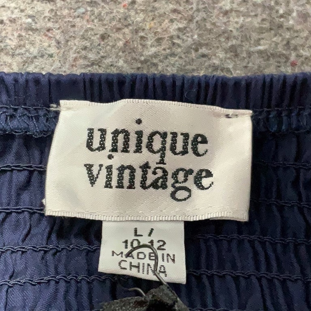 Unique Vintage Smocked Crop Top, Dark Navy, Size Large, NWT ⚓️ - Picture 10 of 12